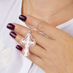 CRUZ FILIGRANA CALADA